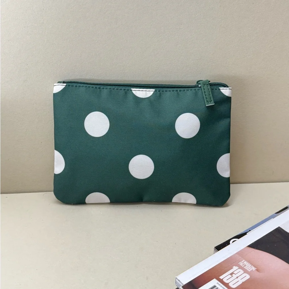 (new+tag) Kate Spade - Rare! 8” x 5.5” travel pouch (cosmetics) polka dot green